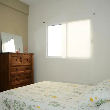 Flatguest - Lovely Beach Las Palmas de Gran Canaria